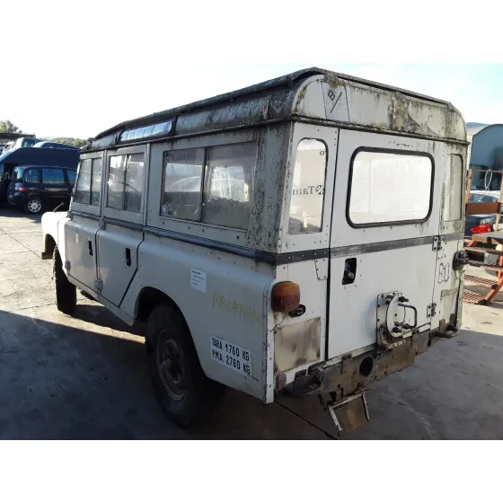 LAND ROVER SANTANA SPECIAL 109 '1975 BLANCO
