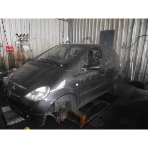 MERCEDES CLASE A (W168) '1998 1.6 CAT NEGRO