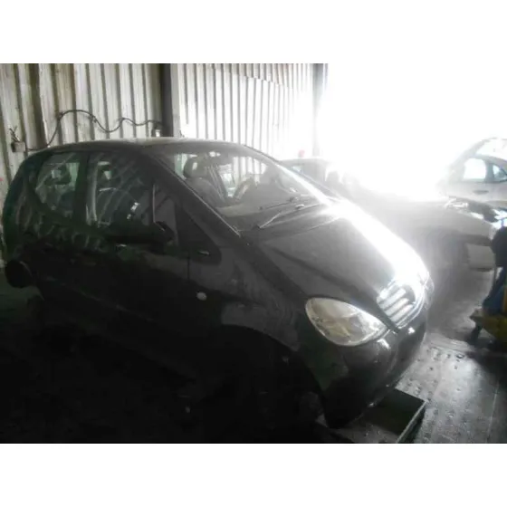 MERCEDES CLASE A (W168) '1998 1.6 CAT NEGRO