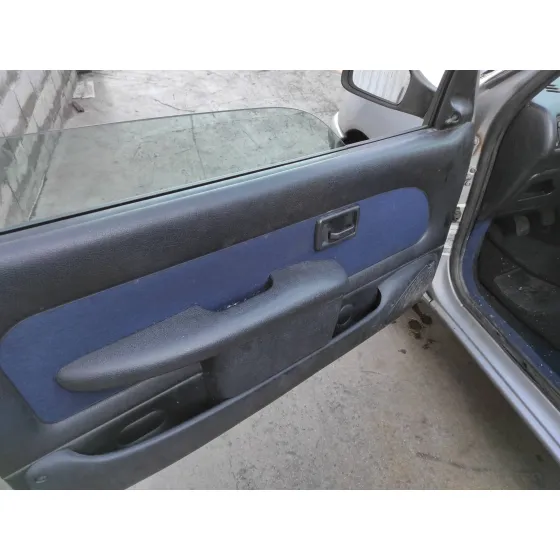PEUGEOT 106 (S2) '1999 1.5 DIESEL CAT (TUD5 / VJX) PLATA