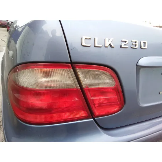 MERCEDES CLASE CLK (W208) COUPE '2000 2.3 COMPRESOR CAT AZUL CELESTE