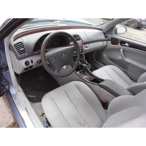 MERCEDES CLASE CLK (W208) COUPE '2000 2.3 COMPRESOR CAT AZUL CELESTE