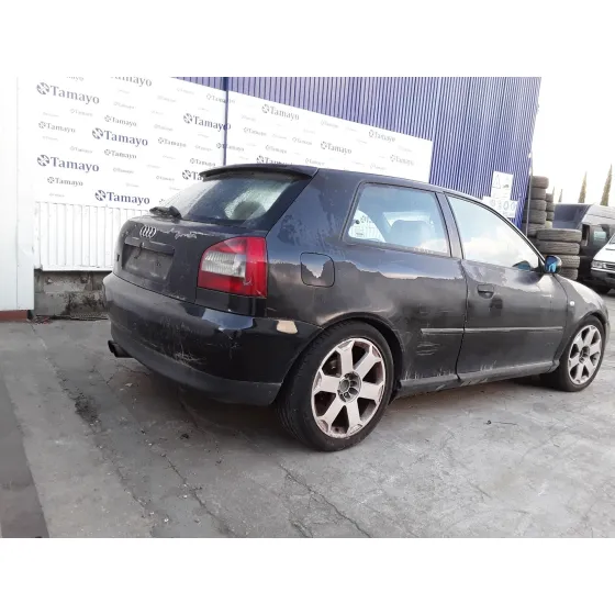 AUDI A3 (8L) '2000 1.9 TDI NEGRO