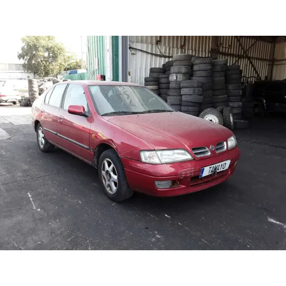 NISSAN PRIMERA BERLINA (P11) '1999 2.0 TURBODIESEL CAT ROJO