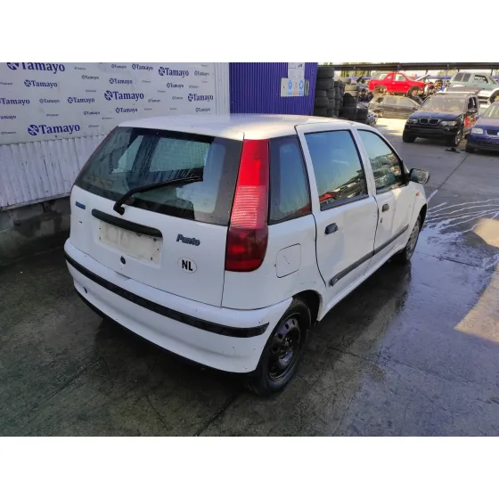FIAT PUNTO BERLINA (176) '1999 1.2 CAT BLANCO
