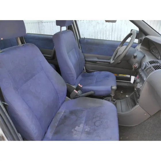 FIAT PUNTO BERLINA (176) '1999 1.2 CAT BLANCO