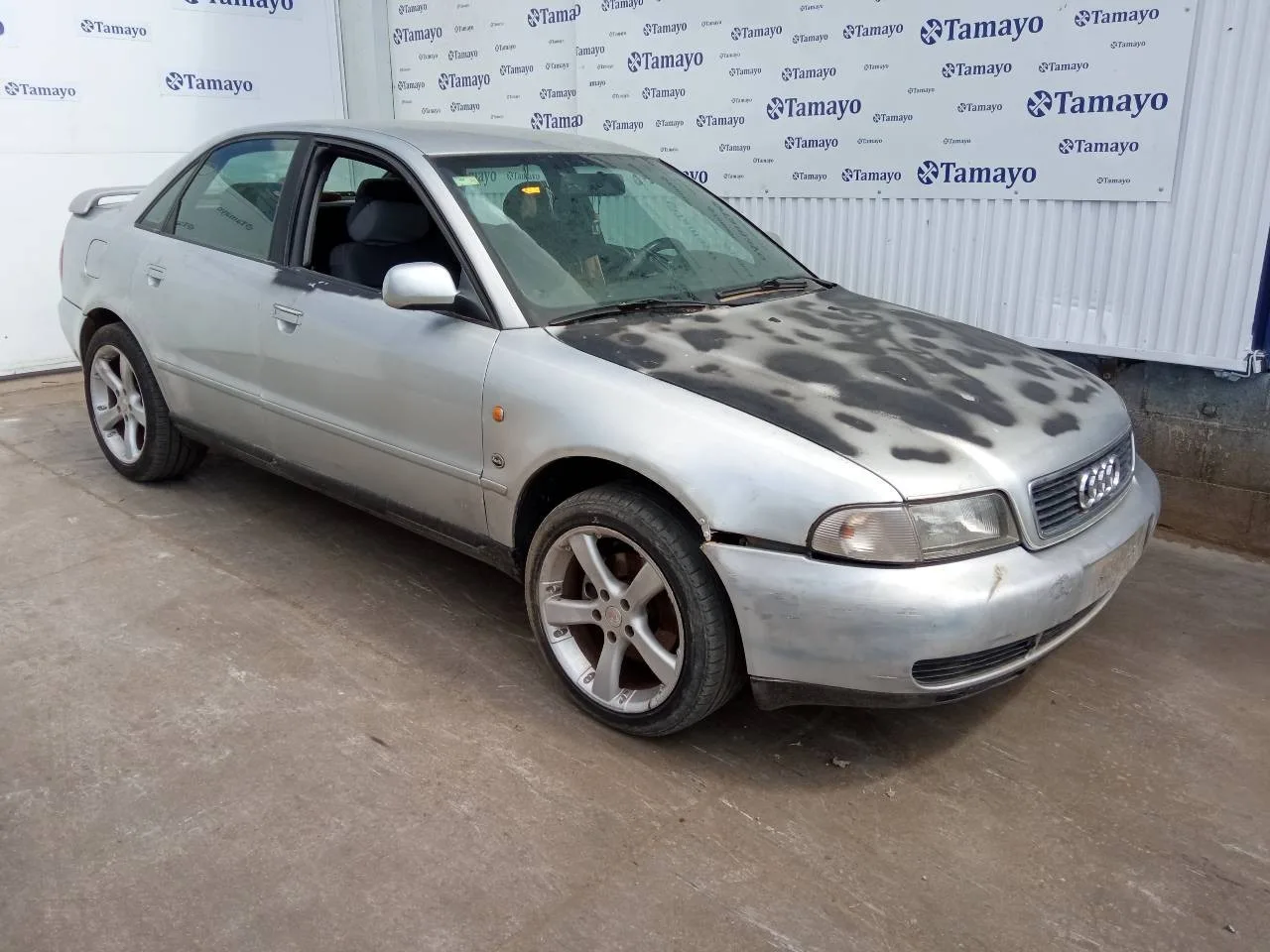 AUDI A4 BERLINA (B5) AUDI A4 BERLINA (B5) '1998 1.9 TDI PLATA 1994