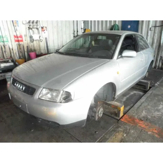 AUDI A3 (8L) '1999 1.8 20V PLATA