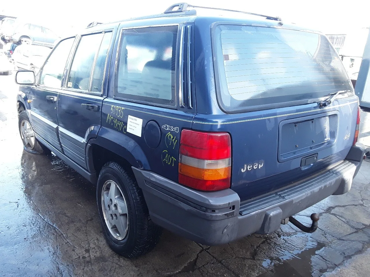CHRYSLER JEEP CHEROKEE (XJ) CHRYSLER JEEP CHEROKEE (XJ) '1993 4.0 CAT AZUL 1987