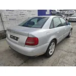 AUDI A4 BERLINA (B5) AUDI A4 BERLINA (B5) '2000 1.8 20V TURBO PLATA 1999