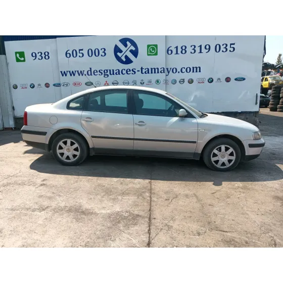 Volkswagen PASSAT B5 (3B2) 1996