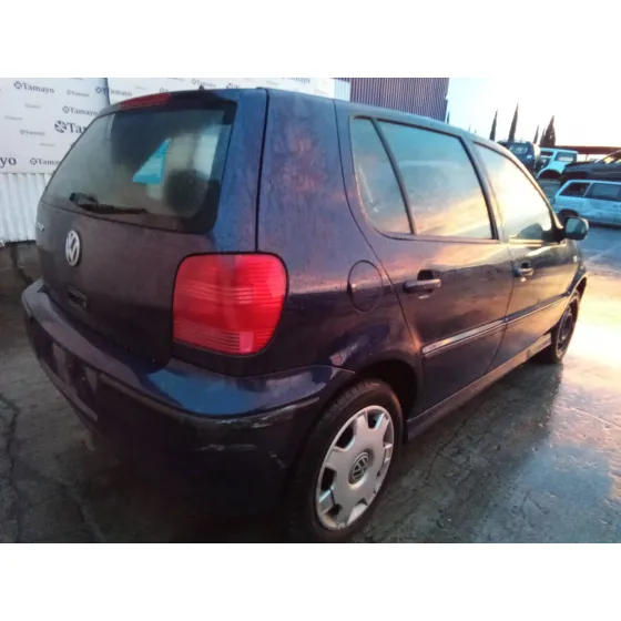 VOLKSWAGEN POLO BERLINA (6N2) '2000 1.4 AZUL