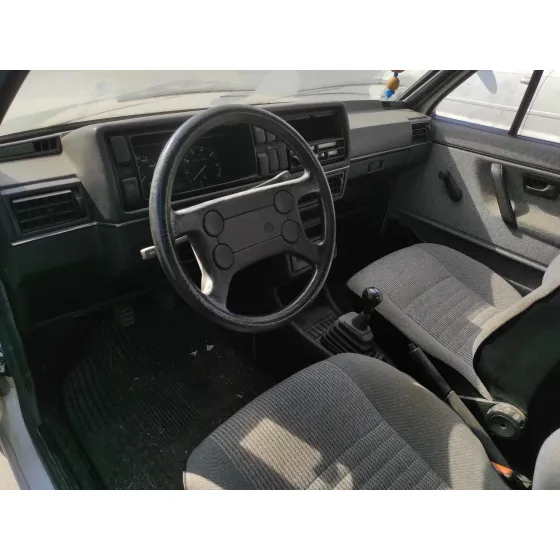 VOLKSWAGEN GOLF II (191/193) '1987 1.6 BLANCO