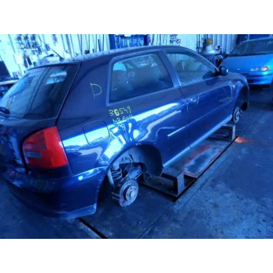 AUDI A3 (8L) '1997 1.8 20V NEGRO