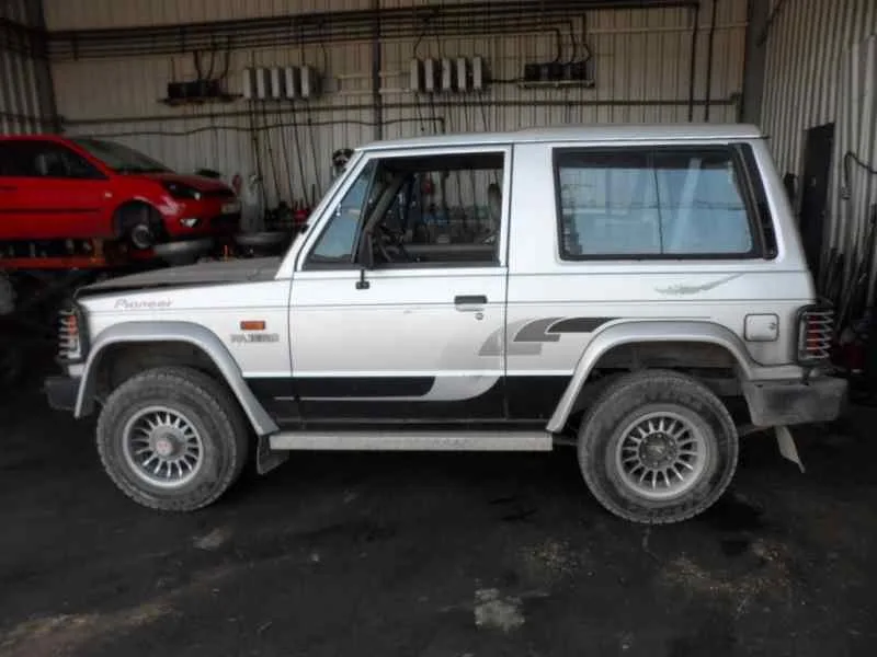 MITSUBISHI PAJERO MITSUBISHI PAJERO '1990 2.5D PLATA 1990