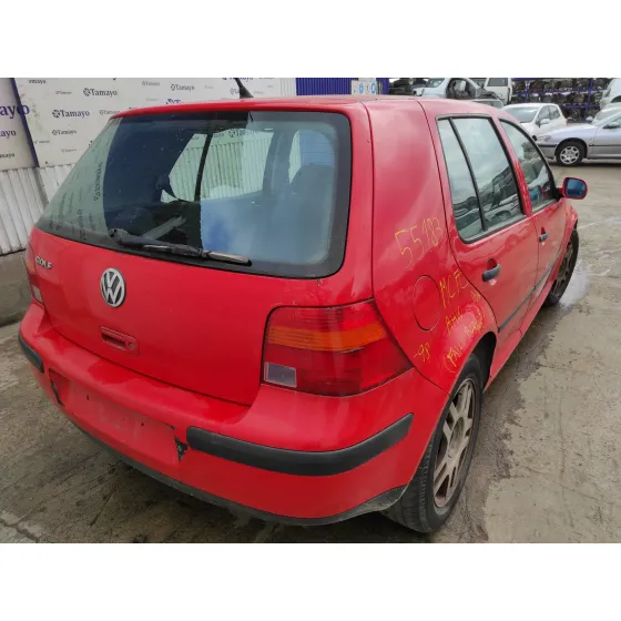 VOLKSWAGEN GOLF IV BERLINA (1J1) '1998 1.4 16V ROJO