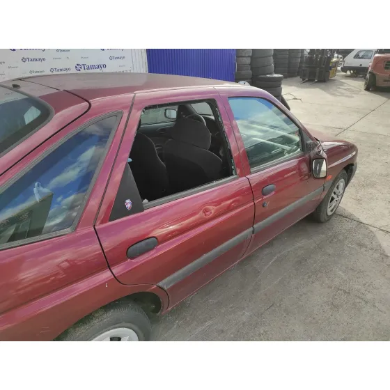 FORD ESCORT BERLINA '1998 1.6 GRANATE