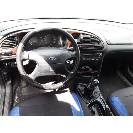 FORD MONDEO BERLINA (GD) '2000 * NEGRO