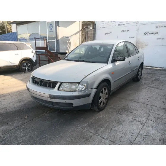 Volkswagen PASSAT B5 (3B2) 1996