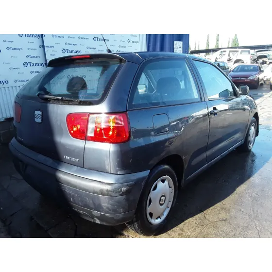 SEAT IBIZA (6K1) '2000 1.4 NEGRO