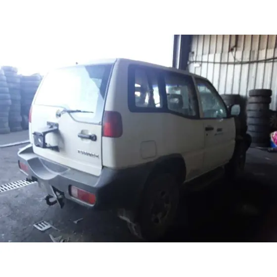 NISSAN TERRANO/TERRANO.II (R20) '1995 2.7 TURBODIESEL BLANCO