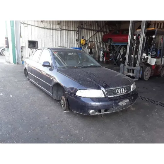 AUDI A4 BERLINA (B5) '2000 1.8 T AZUL OSCURO