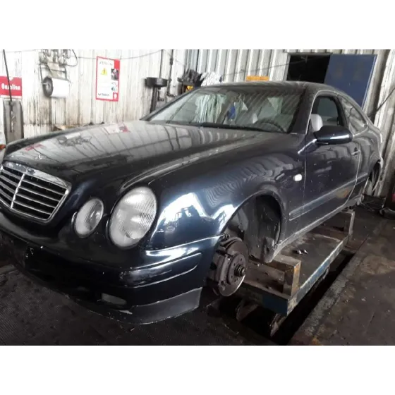 MERCEDES CLASE CLK (W208) COUPE '2000 3.2 V6 18V CAT VERDE