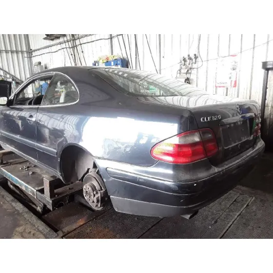 MERCEDES CLASE CLK (W208) COUPE '2000 3.2 V6 18V CAT VERDE
