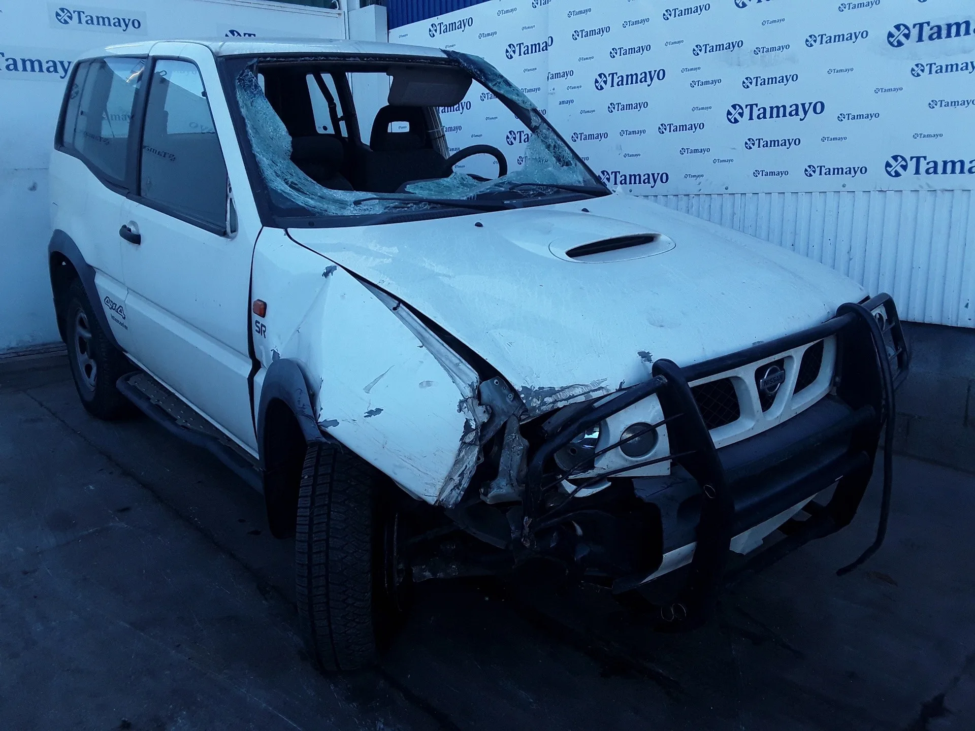NISSAN TERRANO/TERRANO.II (R20) NISSAN TERRANO/TERRANO.II (R20) '1998 2.7 TURBODIESEL BLANCO 1993