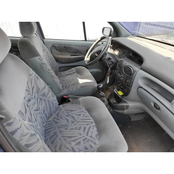 RENAULT MEGANE I SCENIC (JA0) '1999 1.9 DTI DIESEL CAT AZUL MARINO