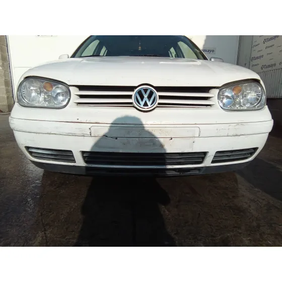 VOLKSWAGEN GOLF IV BERLINA (1J1) '1998 1.9 TDI BLANCO