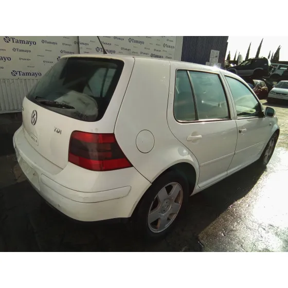 VOLKSWAGEN GOLF IV BERLINA (1J1) '1998 1.9 TDI BLANCO