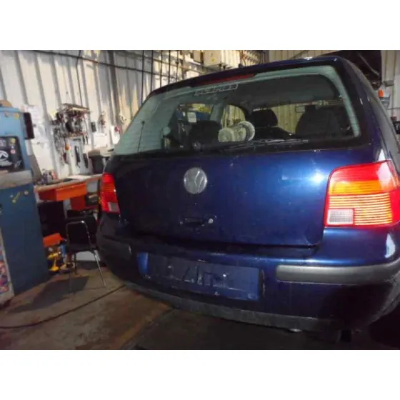 VOLKSWAGEN GOLF IV BERLINA (1J1) '1999 1.6 AZUL MARINO