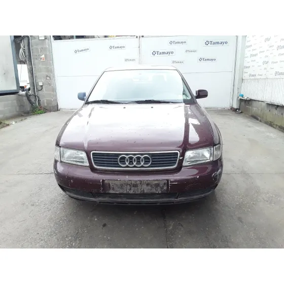 AUDI A4 BERLINA (B5) '1997 * BERENJENA