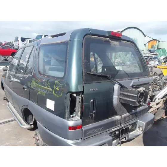TATA SAFARI (42_FD) '1999 1.9 D VERDE