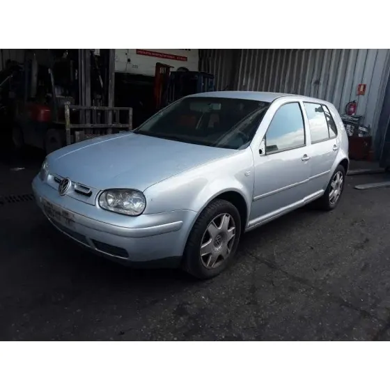 VOLKSWAGEN GOLF IV BERLINA (1J1) '2000 HIGHLINE PLATA