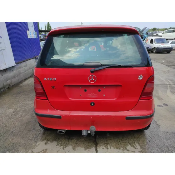MERCEDES CLASE A (W168) '1999 1.6 CAT ROJO