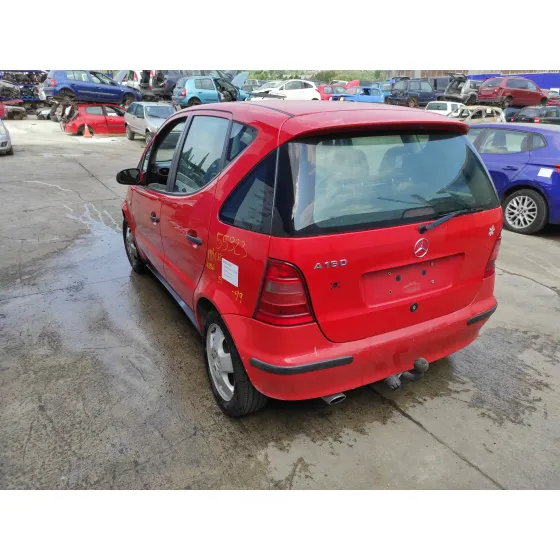 MERCEDES CLASE A (W168) '1999 1.6 CAT ROJO