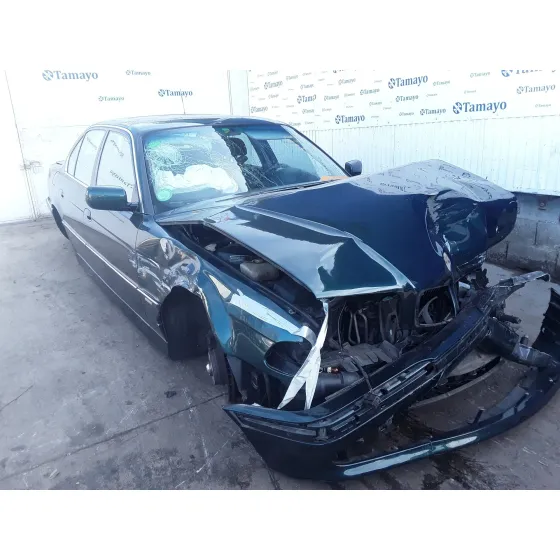 BMW SERIE 7 (E38) '1994 5.4 V12 CAT VERDE
