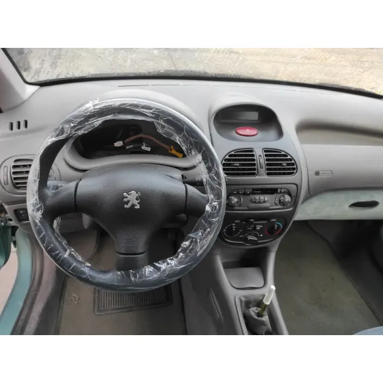 PEUGEOT 206 BERLINA '2000 1.9 DIESEL VERDE