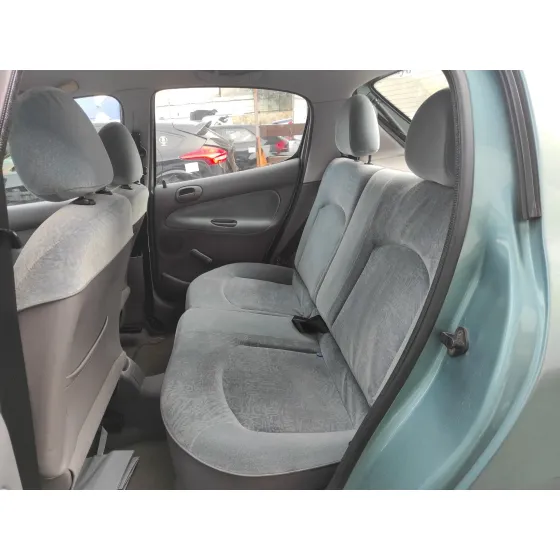 PEUGEOT 206 BERLINA '2000 1.9 DIESEL VERDE