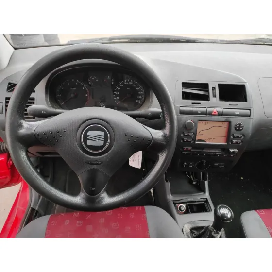 SEAT IBIZA (6K1) '2000 1.4 ROJO