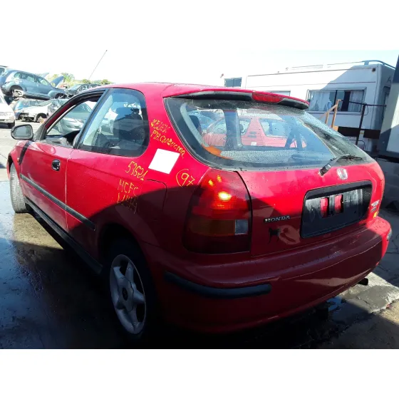 HONDA CIVIC BERLINA 3/4 (EJ/EK) '1997 1.4 ROJO