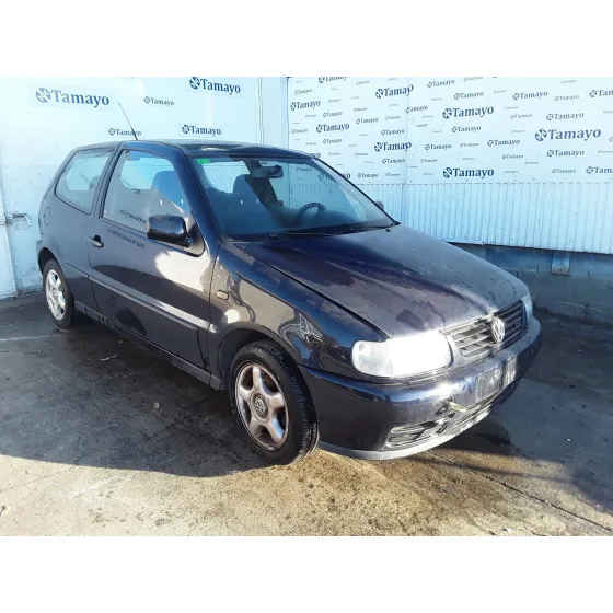 VOLKSWAGEN POLO BERLINA (6N1) '1998 1.4 16V AZUL