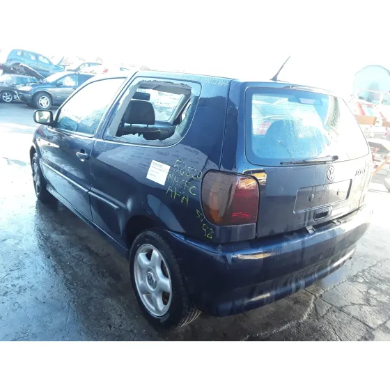 VOLKSWAGEN POLO BERLINA (6N1) '1998 1.4 16V AZUL