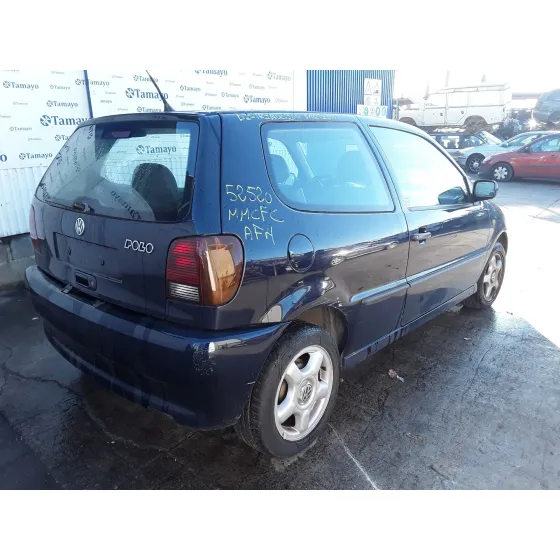 VOLKSWAGEN POLO BERLINA (6N1) '1998 1.4 16V AZUL