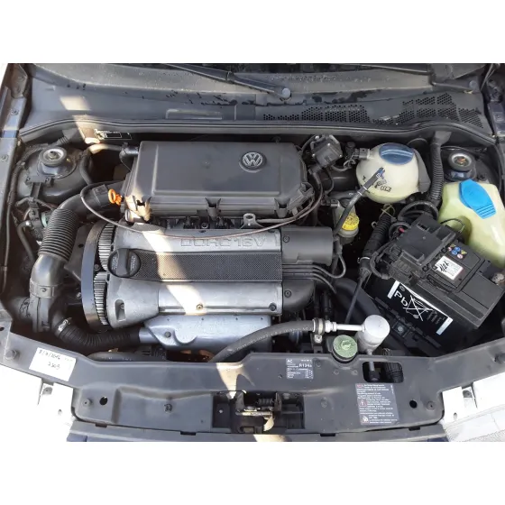 VOLKSWAGEN POLO BERLINA (6N1) '1998 1.4 16V AZUL