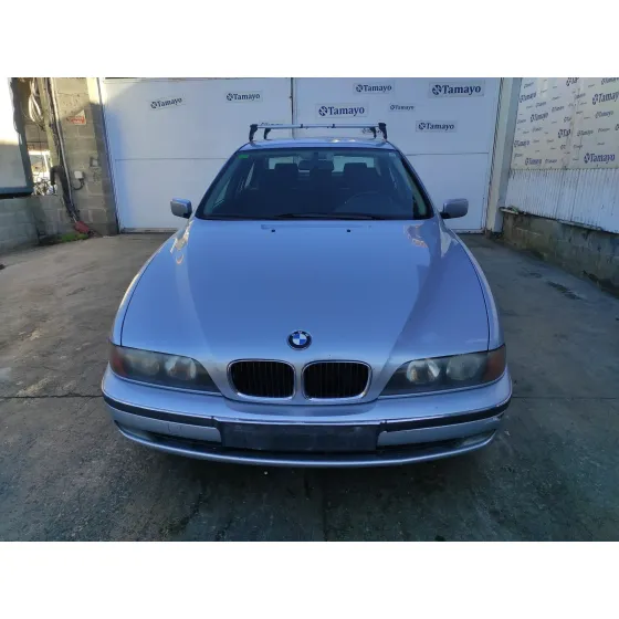 BMW SERIE 5 BERLINA (E39) '1997 523I PLATA
