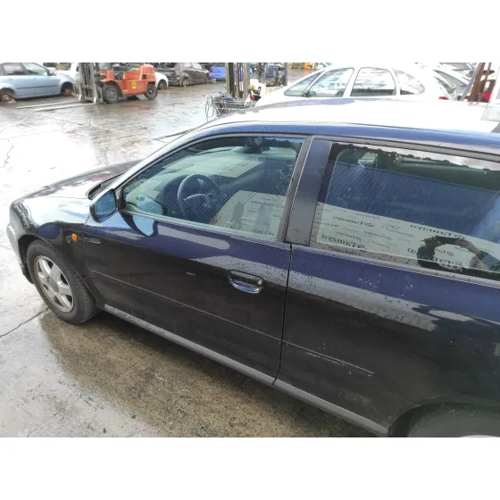 AUDI A3 (8L) '1999 1.9 TDI AZUL MARINO