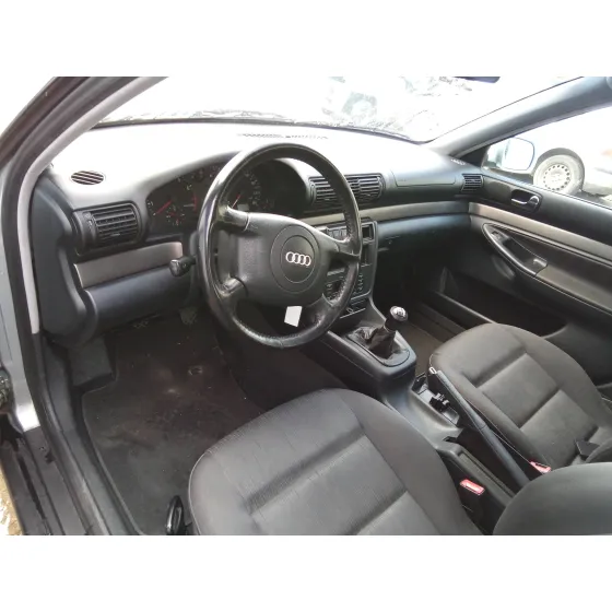 AUDI A4 BERLINA (B5) '1999 1.8 20V TURBO PLATA